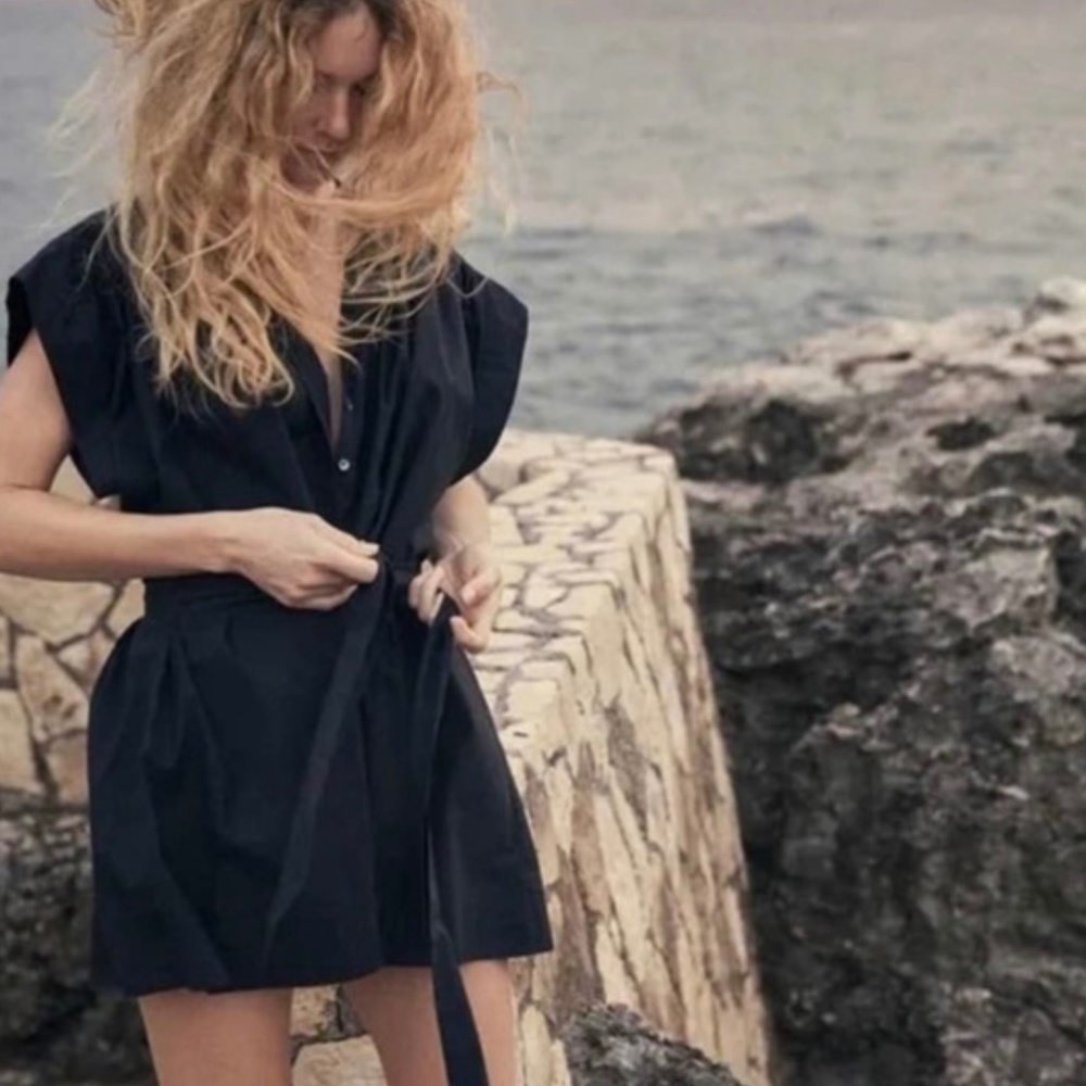 Doen Alvina Dress in Black